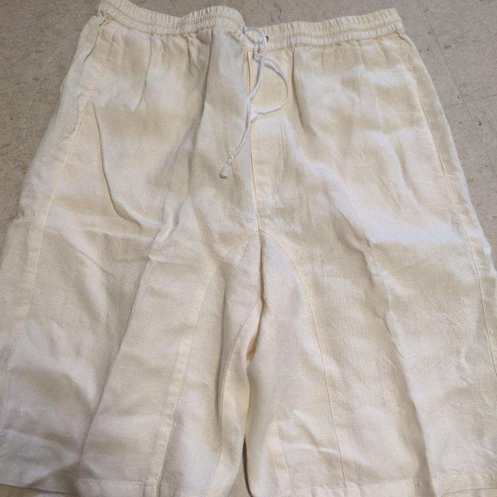 Bugatchi Uomo Shorts Size Large Creme - image 1